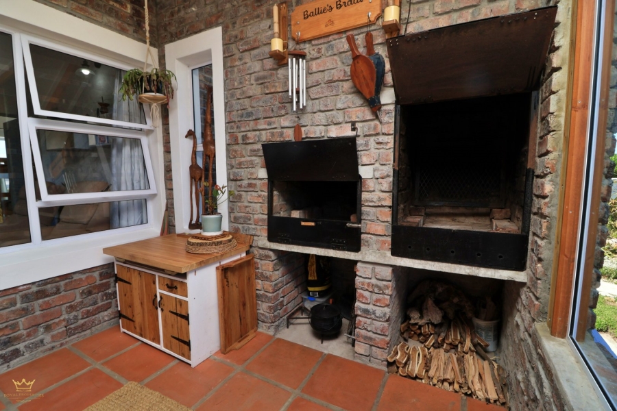 2 Bedroom Property for Sale in Pearly Beach Western Cape